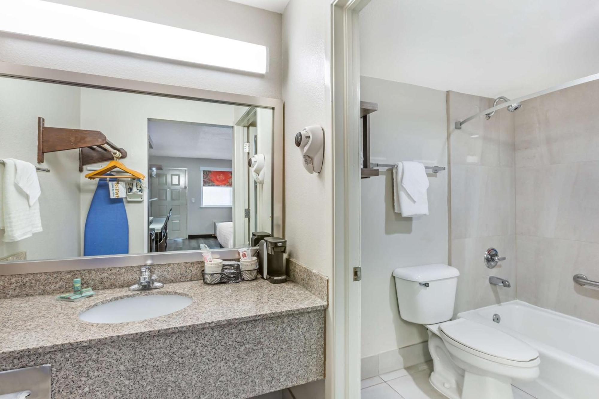 Best Western Sunland Park Inn El Paso Bagian luar foto