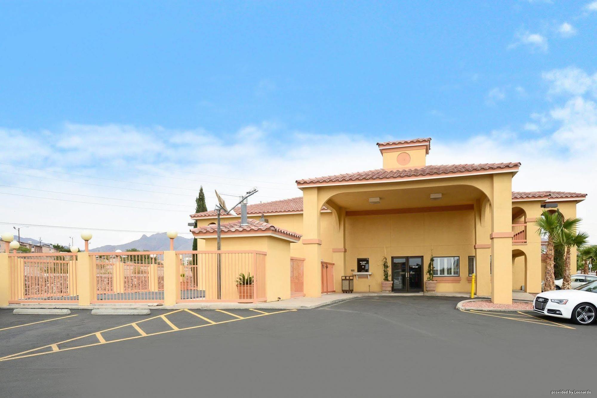 Best Western Sunland Park Inn El Paso Bagian luar foto